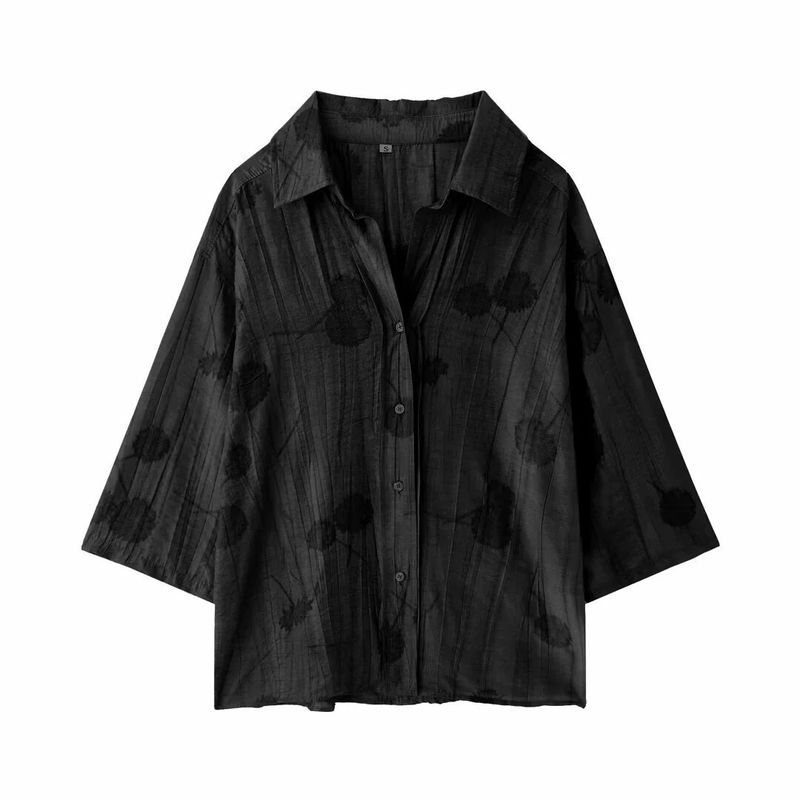 

Комплект из двух частей с принтом, отложным воротником, свободный, сексуальный. Костюм из двух частей свободного кроя с принтом на лацканах. Black Shirt XS