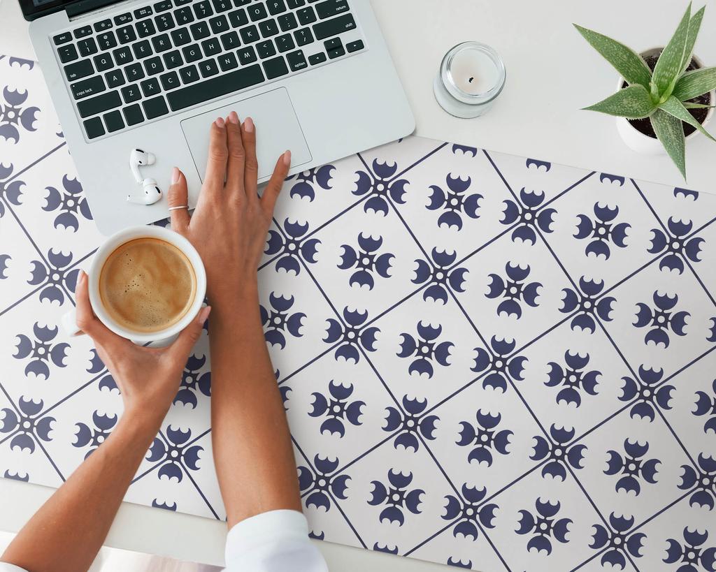 Protective Vinyl Mat for Desk and Table Geometric Retro Pattern 120X60 Cm