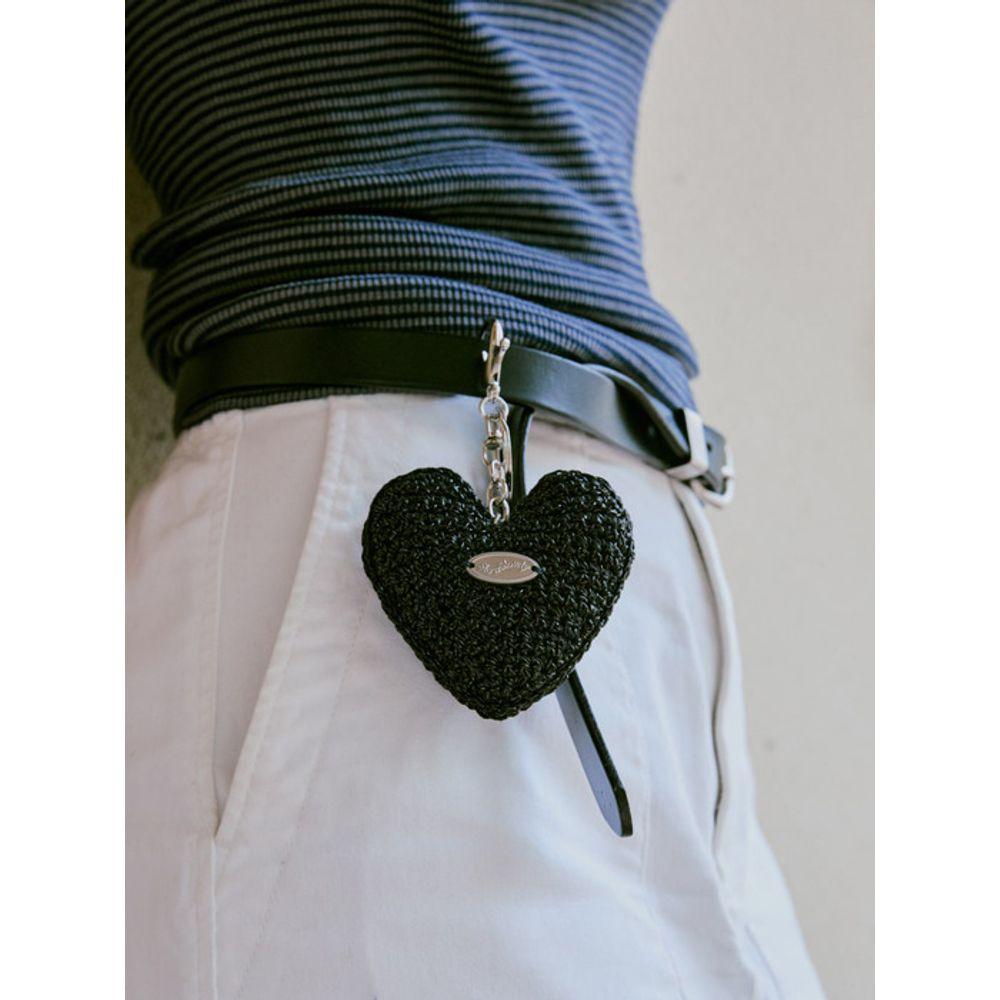 Slowslowly No.217 / Chubby Metallic Heart Key Ring _ Black