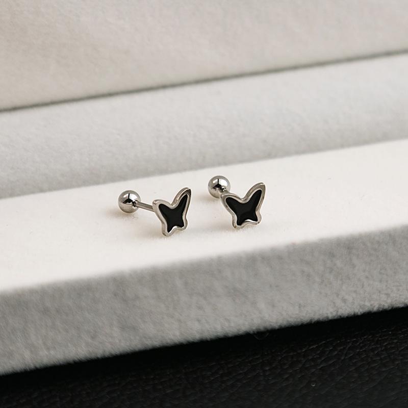Stainless Steel Geometric Black Cross Earrings: Simple, Versatile Love Heart Design with Drip Oil Finish for Women.