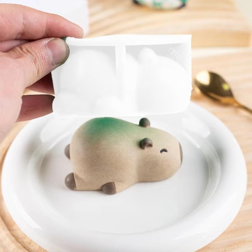 2Pcs Non-Stick Dessert Baking Mold Cute 3D Animals Silicone Molds Cake Decorating Molds  Baking Tool