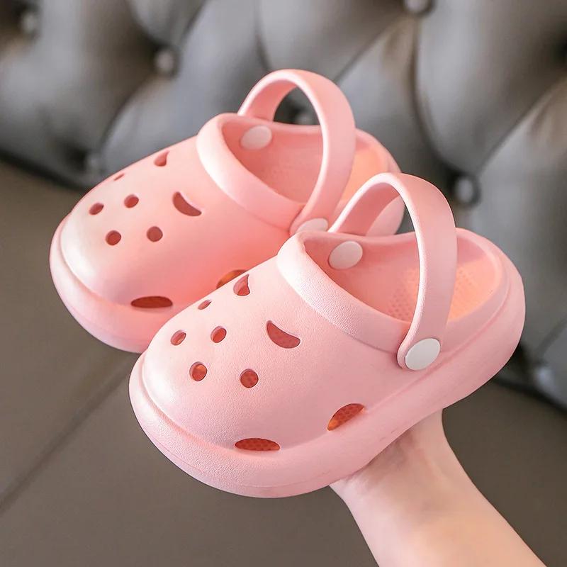 

Children s Garden Shoes, Boys and Girls Outdoor Play Sandals Wear Resistant Non-slip Can Added Christmas Halloween Charms 130MM розовый