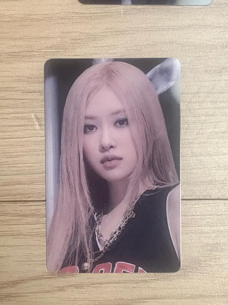 BLACKPINK Rosé Photo Card