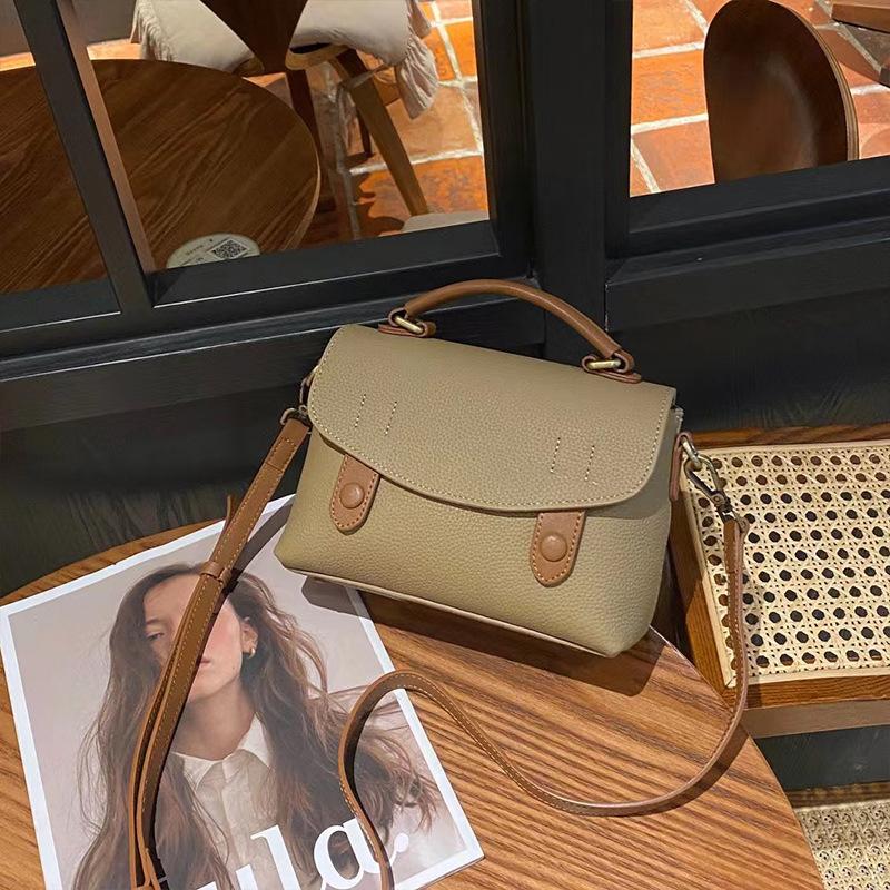 

Жіноча сумка-тоут 22*14*9 хакі