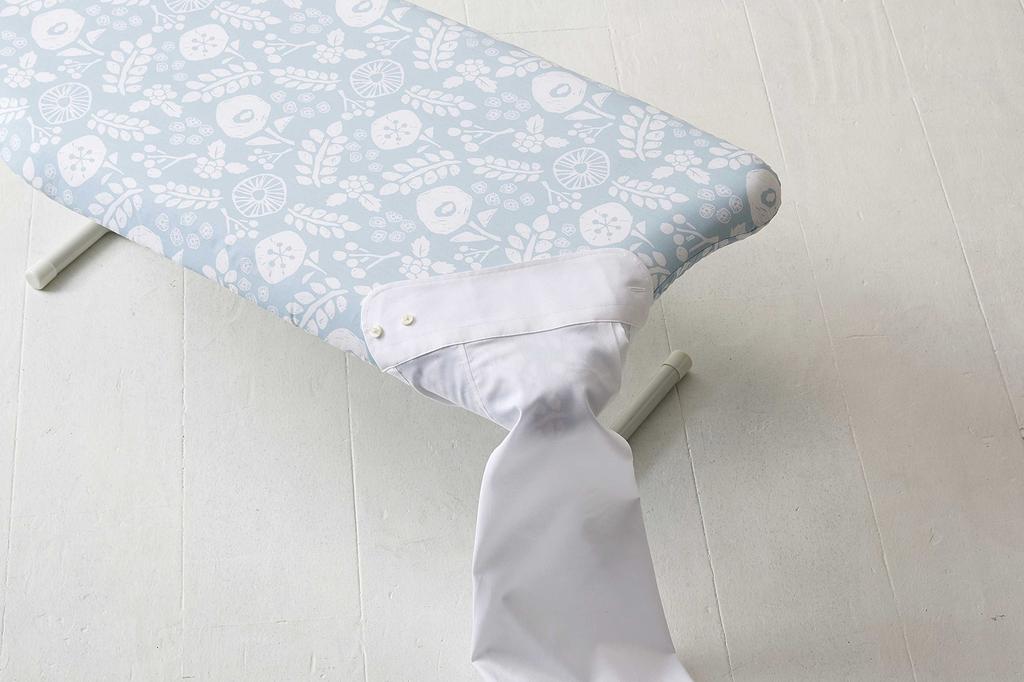 Yamazaki Jitsugyo Skandinavisk Stil Lösning Press Blå B75xDj36xH23cm Bostadsstandard Blommönster 2 Nivåer Höjdjustering 3957 Ca.