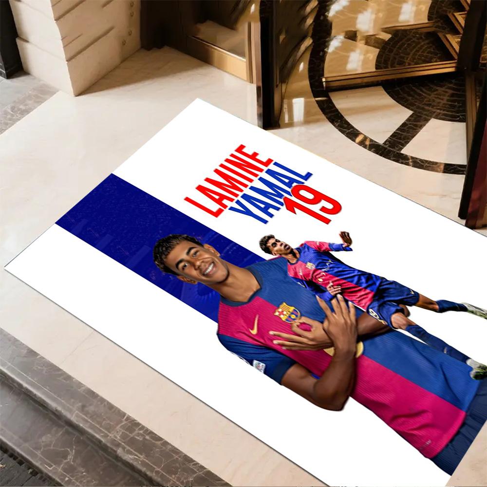 Lamine Yamal's Fußballreise Teppich Perfekt für Balkon Esszimmer im Freien Eingangsbereich Rutschfester Teppich Anime Büro Dekor Hochzeitsfeier Geschenk