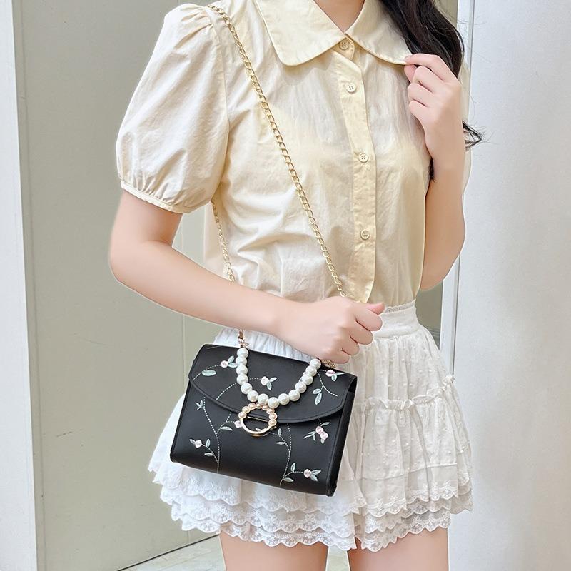 Women's Bag Summer New Fashion Shoulder Bag Messenger Bag Small Square Bag Pearl Handbag One Piece