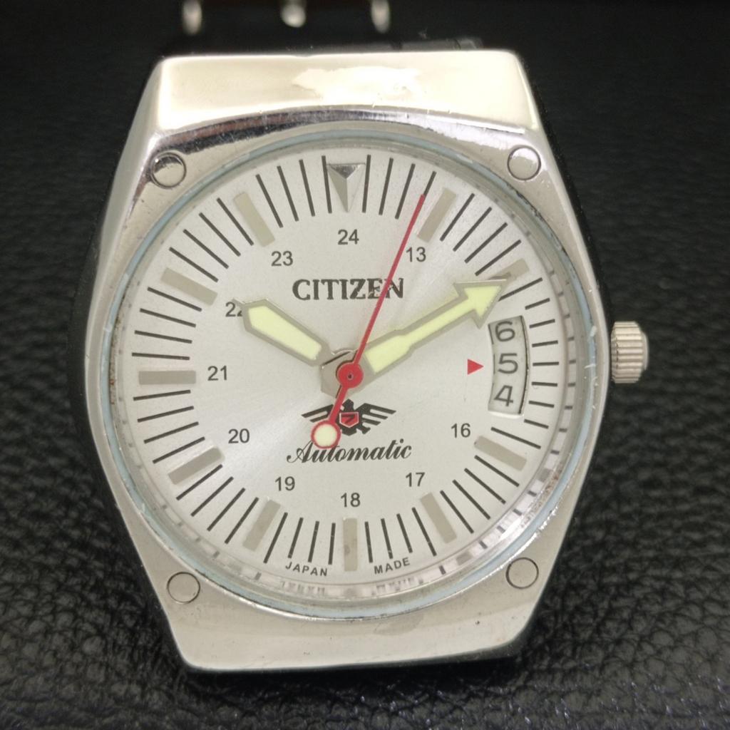CITIZEN AUTOMATIC 8200 VINTAGE JAPAN MENS SILVER COLOR DIAL WATCH a500204-2 R151b-a500204