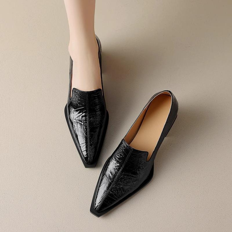 2025 New Fashion Spring Luxury Pumps Women Sexy Pointed High Heels Chunky Heels Designer Loafers Platform Golden Women's Shoes