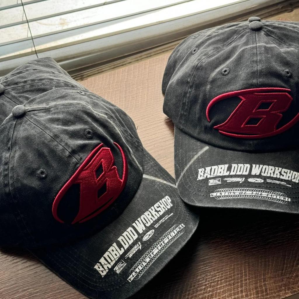 Korean Street Fashion Unisex Embroidered Logo Baseball Cap - Retro Washed Look
