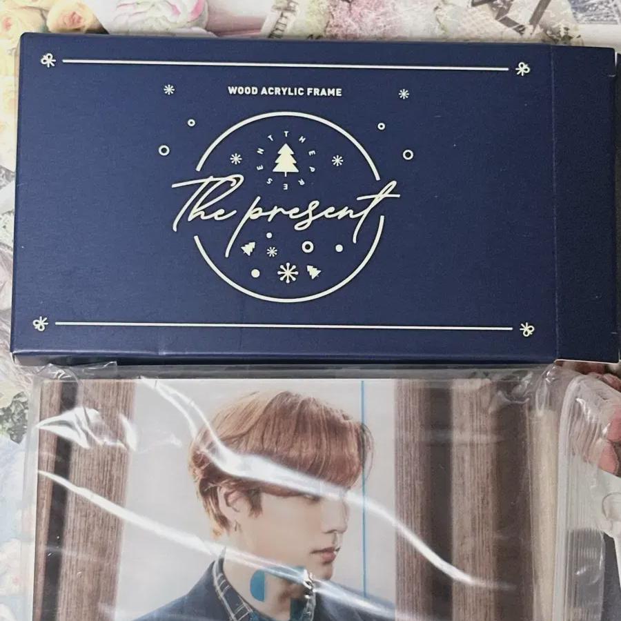 

Day6 19 Klcon Md Wood Acrylic Frame Young K