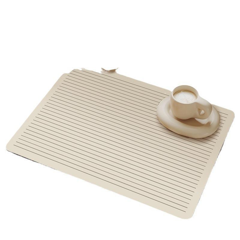 Minimalist Diatomaceous Earth Kitchen Mat: Heat & Water-Absorbing, Anti-Scald, Oil-Resistant Countertop Protector
