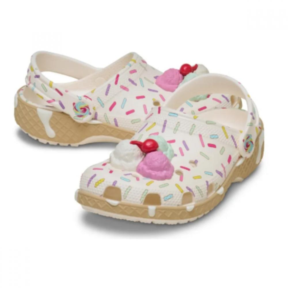 

Crocs Classic Ice Cream Sunday Clog Kids J3(220)