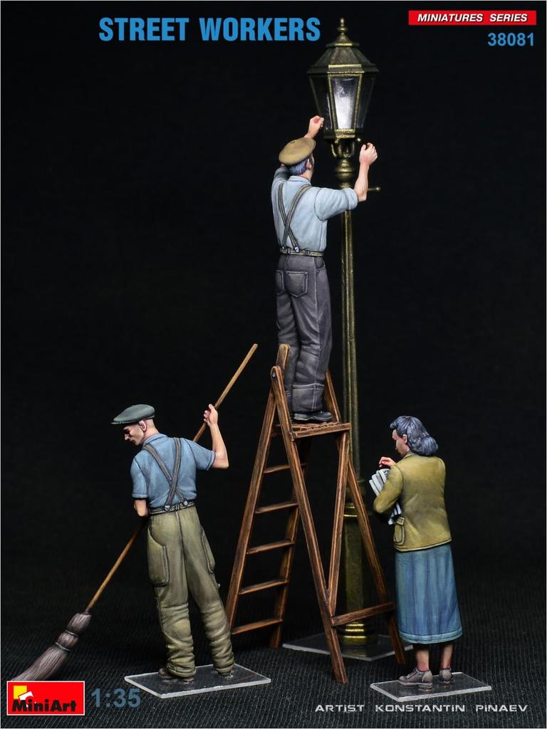 MiniArt Street Workers Figure Set Figures Plastic Model Kit MA38081 1/35 (3 Included)