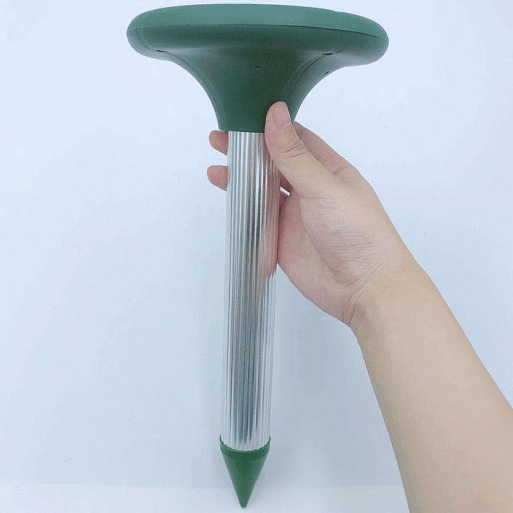 2Pcs Solar Mole Repellers Ultrasonic Snake Deterrent Animal Repellents Groundhog Repellent For Garden Outdoor Spaces