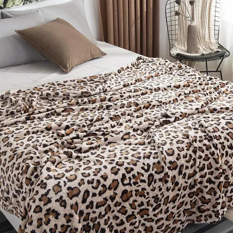 Super Soft Coral Fleece Flannel Blanket Leopard Stripe Printed Sofa Bedspread Plaid Design For Comfortable Home Living