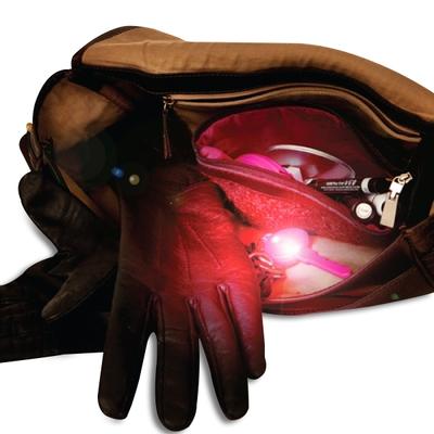 Świecący brelok LED pozwala znaleźć klucze