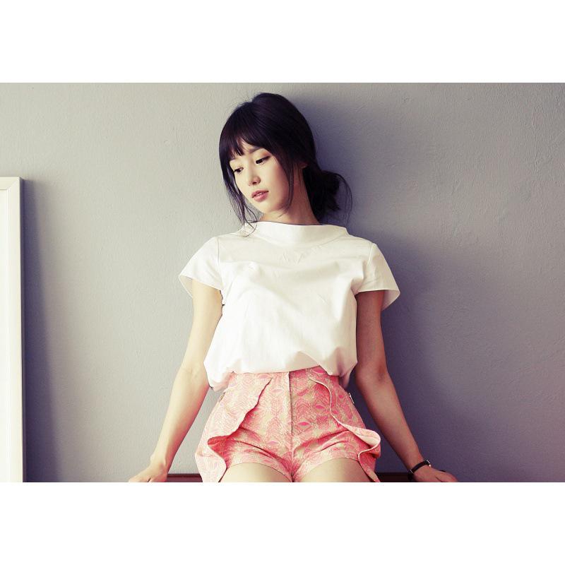 

Nam Gyu-ri Korean Star Fashion Poster: Decorative Framed Mural for Dorm or Cafe Wall White card paper (non-adhesive) 30*42 cm