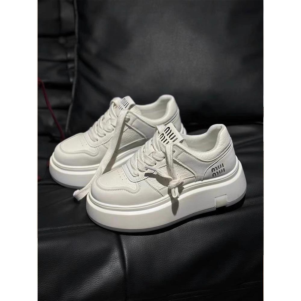

Small women s shoes platform white shoes 2024 autumn new versatile sports and leisure shoes heightening non-slip board shoes women 40 білий
