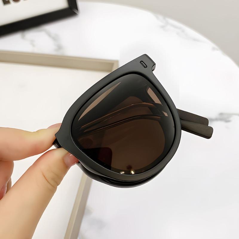 High-end Women's Folding Sunglasses for Outdoor Sun Protection and UV/UVB Blocking
