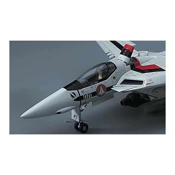 Hasegawa The Super Dimension Fortress Macross/The Super Dimension Fortress Macross Do You Remember Love VF-1A/J/S Valkyrie 1/72 Scale Plastic Model