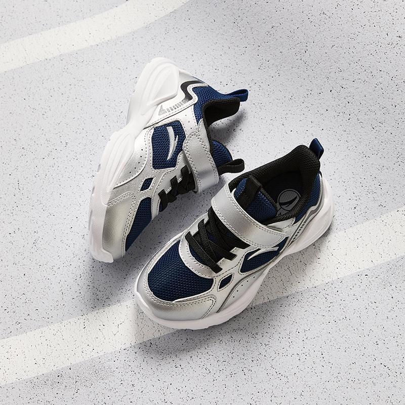 Anta Kids Synthetic Leather Fabric Trendy Versatile Lightweight Shock Absorbing Low Top Running Shoes Kids sneaker Sea-Blue Silver A12449977-1