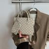 Retro Trend Atmospheric Handbag, High-end Texture Temperament Versatile Wide Shoulder Strap Single Shoulder Messenger Bag Women