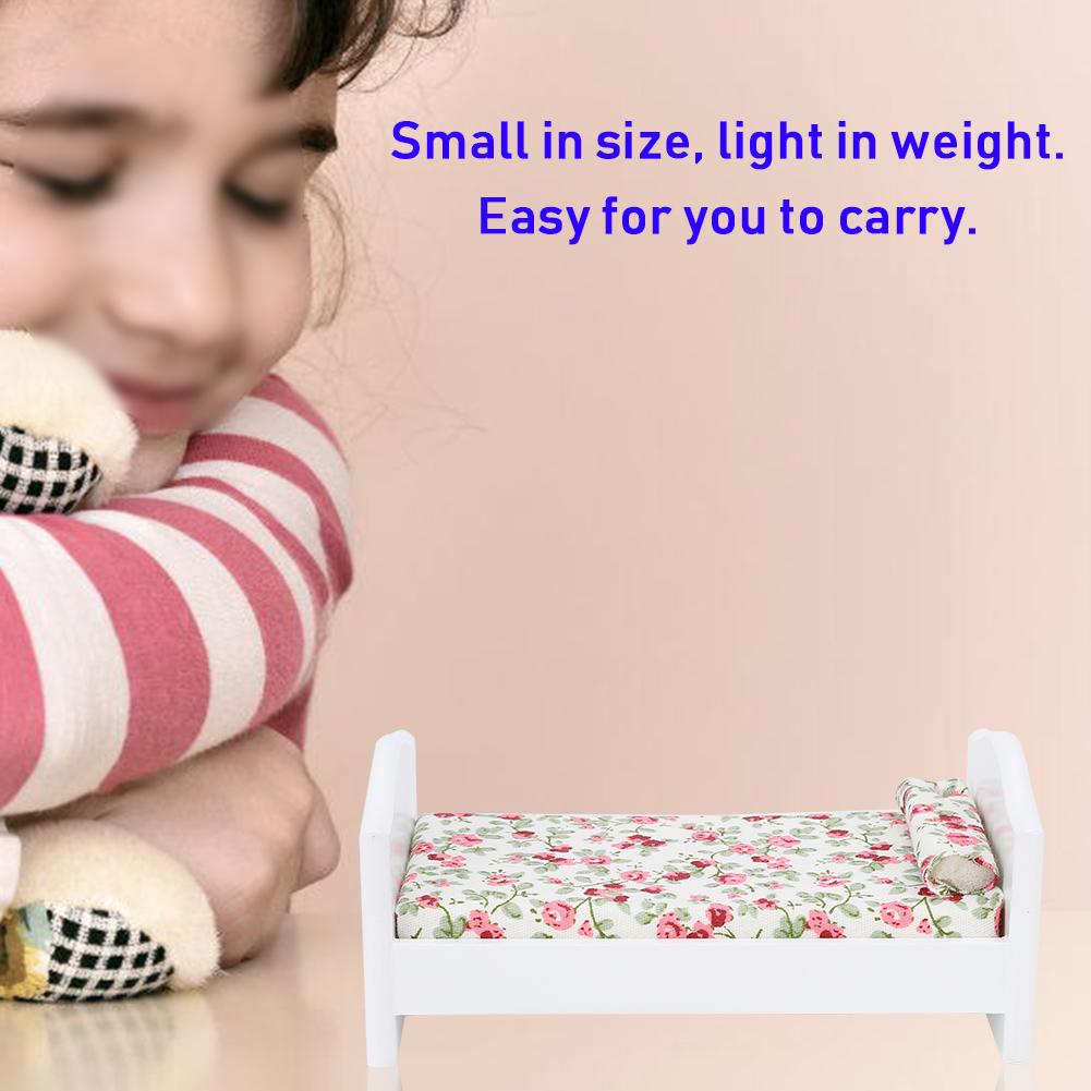 Mini Dollhouse Simulation Pocket sized Furniture Wooden Printed Bed 1/12 Model Ornament(Bed )