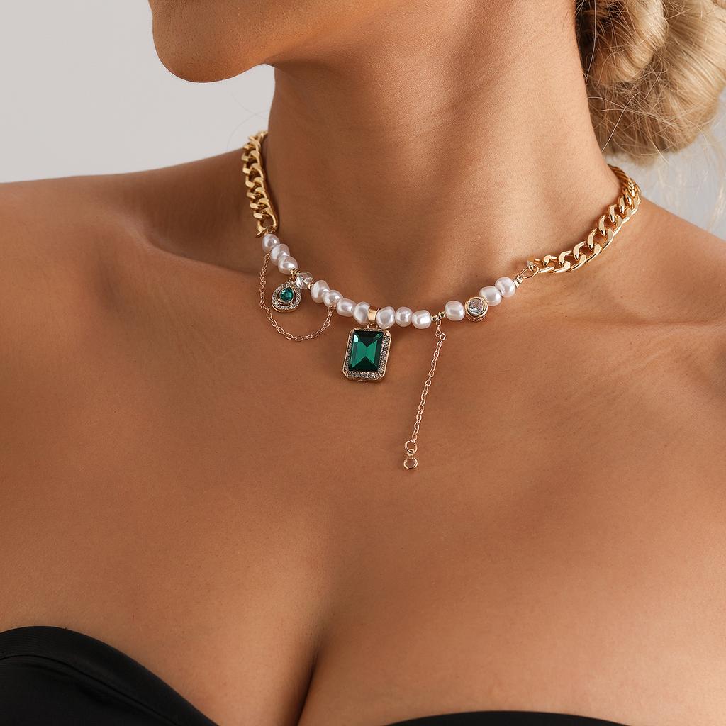 Jewelry Ethnic Style Emerald Imitation Pearl Splicing Clavicle Chain Neck Chain Personalized Retro Necklace