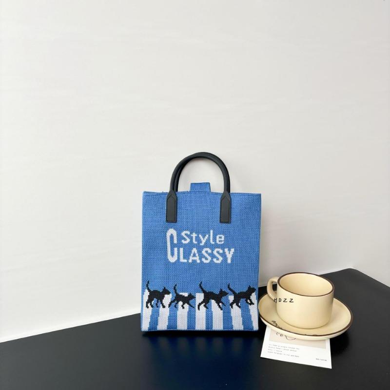 New large-capacity knitted bag, mobile phone bag, niche shoulder messenger bag, high-end, cartoon fashion handbag.