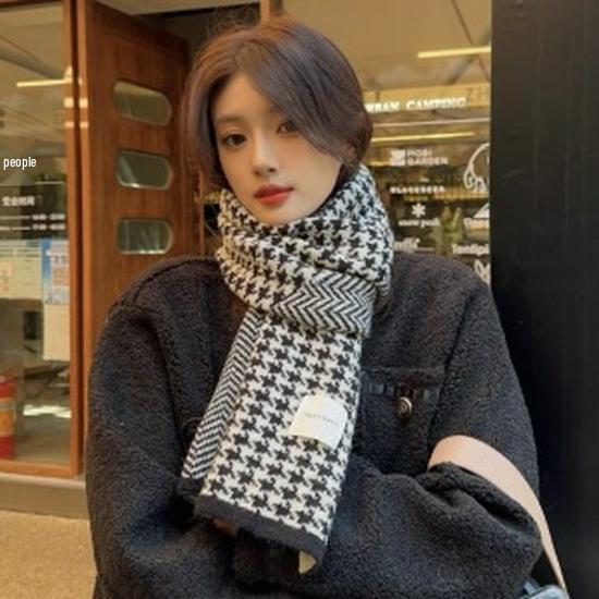 Korean Style Houndstooth Plaid Scarf - Versatile, Warm, Double-Sided for Autumn and Winter