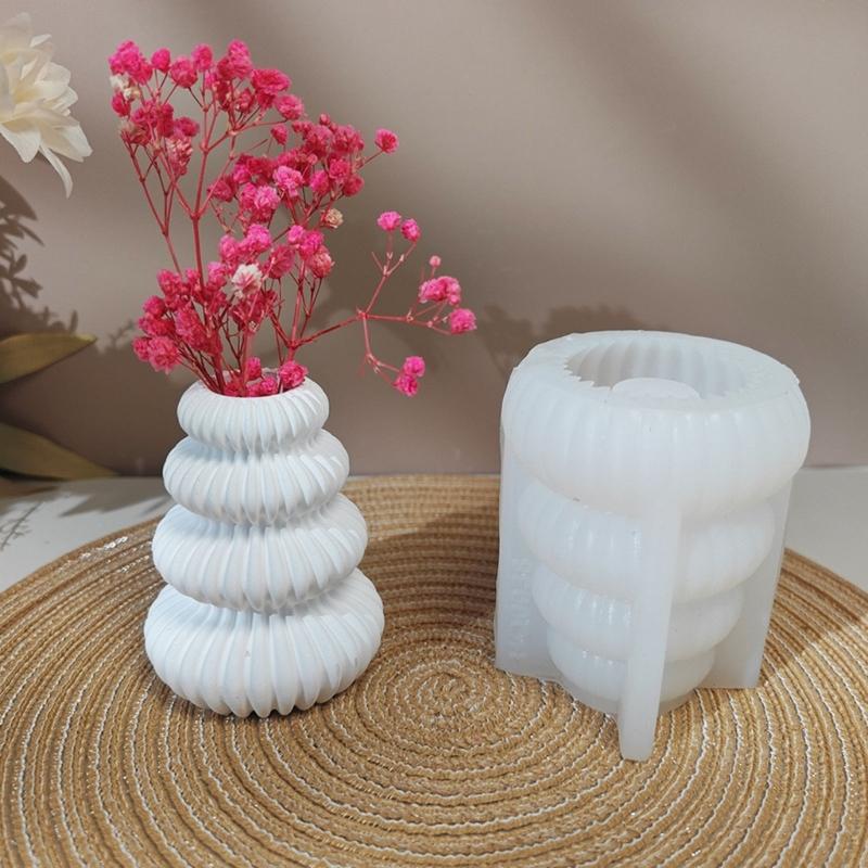 Christmas Tree Shape Vase Silicone Molds Demold For Handmade Vase Candle Holder Holiday Decoration and Epoxy Resin Craft