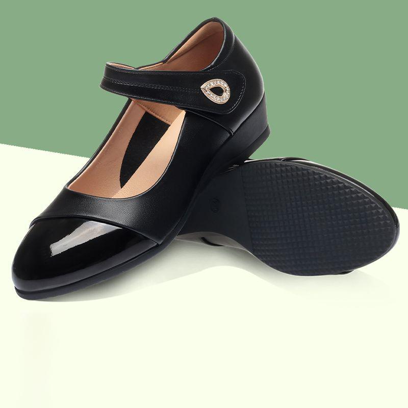 Comfortable Soft-Sole Mid-Age Mom Shoes, Lightweight Anti-Slip Durable Women's Leather Shoes, Round-Toe Low-Cut Women's Shoes