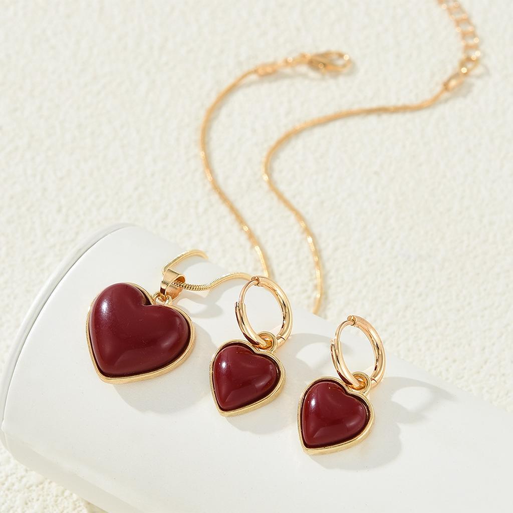 3PCS Vintage Red Heart Pendant Necklace Earrings Set for Women Simple Gold Color Necklace Earrings Fashion Female Party Jewelry