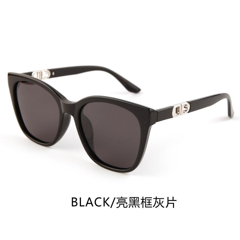 Korean-style oversized sunglasses for women, with a sophisticated look that makes the face appear smaller, offering UV protection and sunshade for