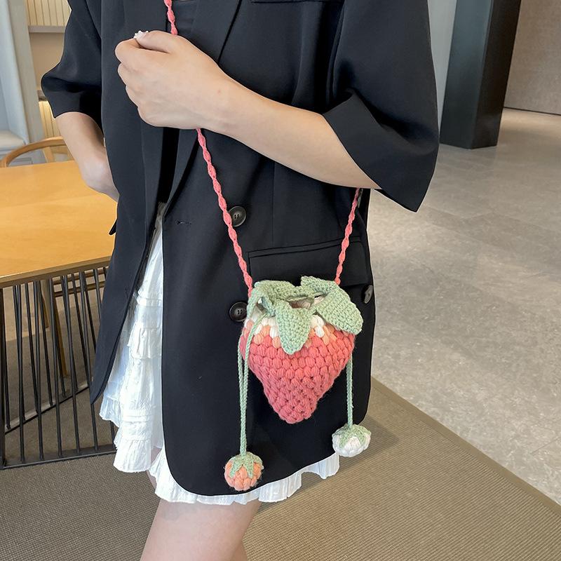 Cute little bag summer 2025 Mori girl foreign style shoulder crossbody knitted cartoon strawberry bucket bag