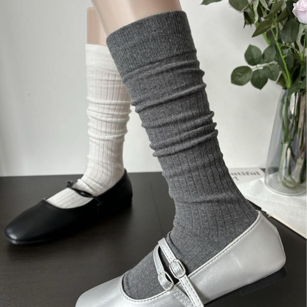Smoke Gray Vertical Stripe Cotton Mid-Calf Socks: Women's Korean Runway Style for Spring & Autumn