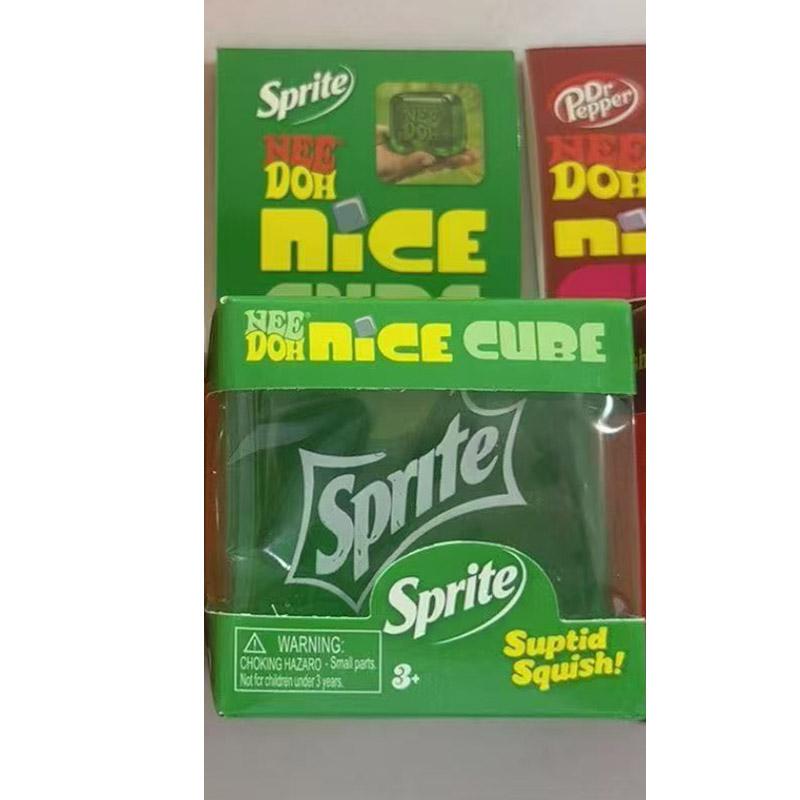 1 Stück Schöner Würfel Sensorischer Stressabbauer Fidget Spielzeug für Angst Fokus Schreibtisch Sensorischer Würfel für Erwachsene Knetspielzeug Geschenk