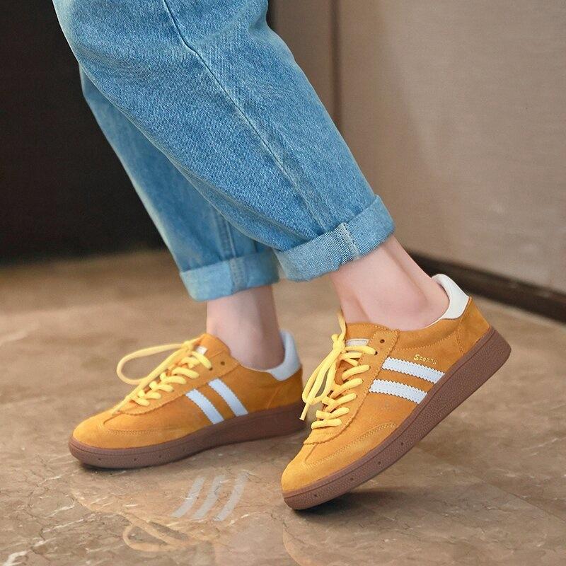 Leather retro red German training shoes women's 2025 new round head lace-up casual sports shoes versatile flat-soled Forrest Gump shoes