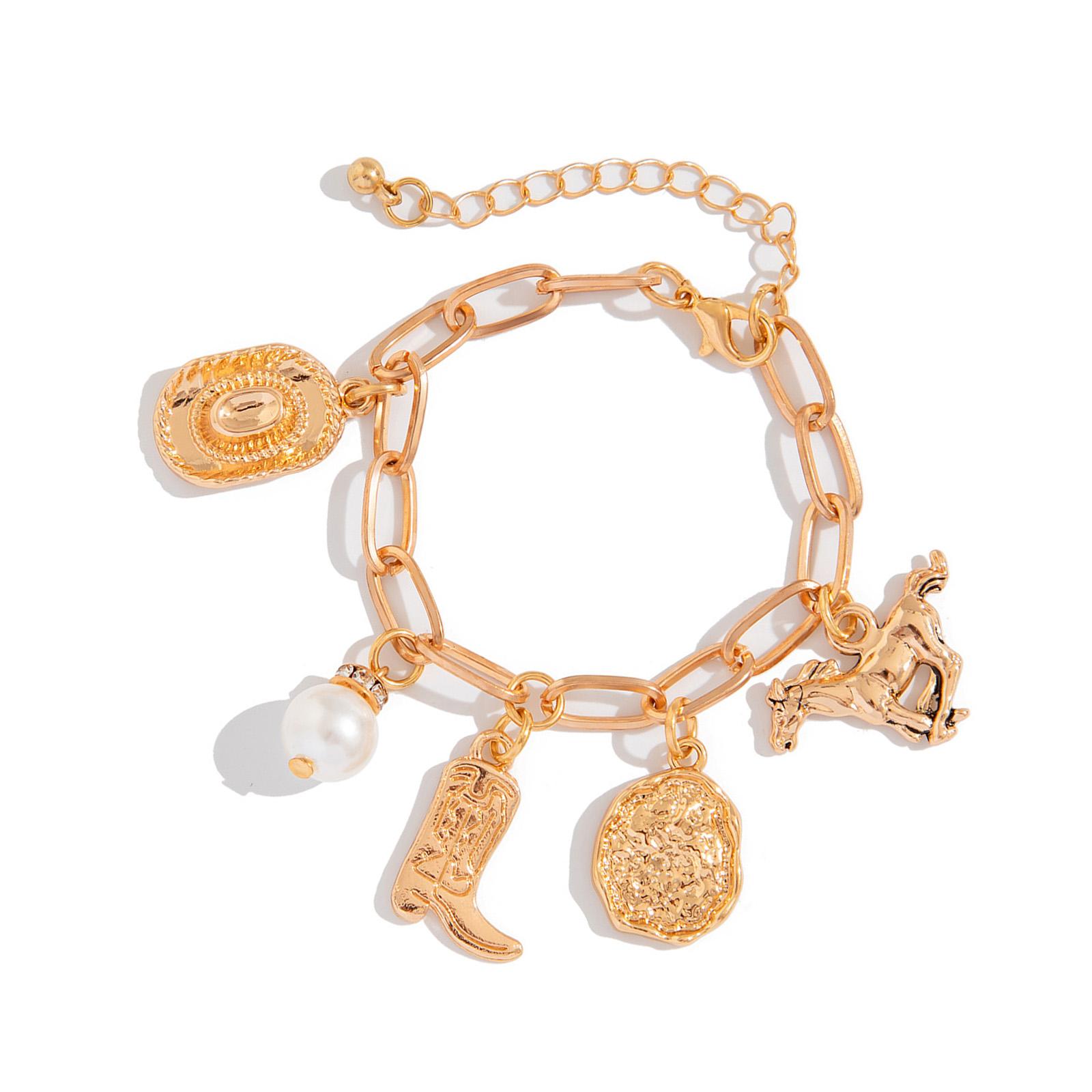 

Eye Catching Irregular Pendant Necklace Statement Necklace Suitable for Trendsetters and Fashion Enthusiasts Present