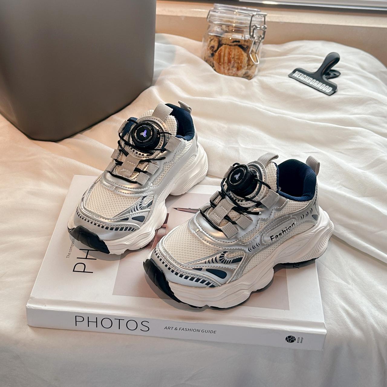 

2025 spring and autumn new children s mesh sneakers soft-soled breathable boys dad shoes fashionable and lightweight girls running shoes 30