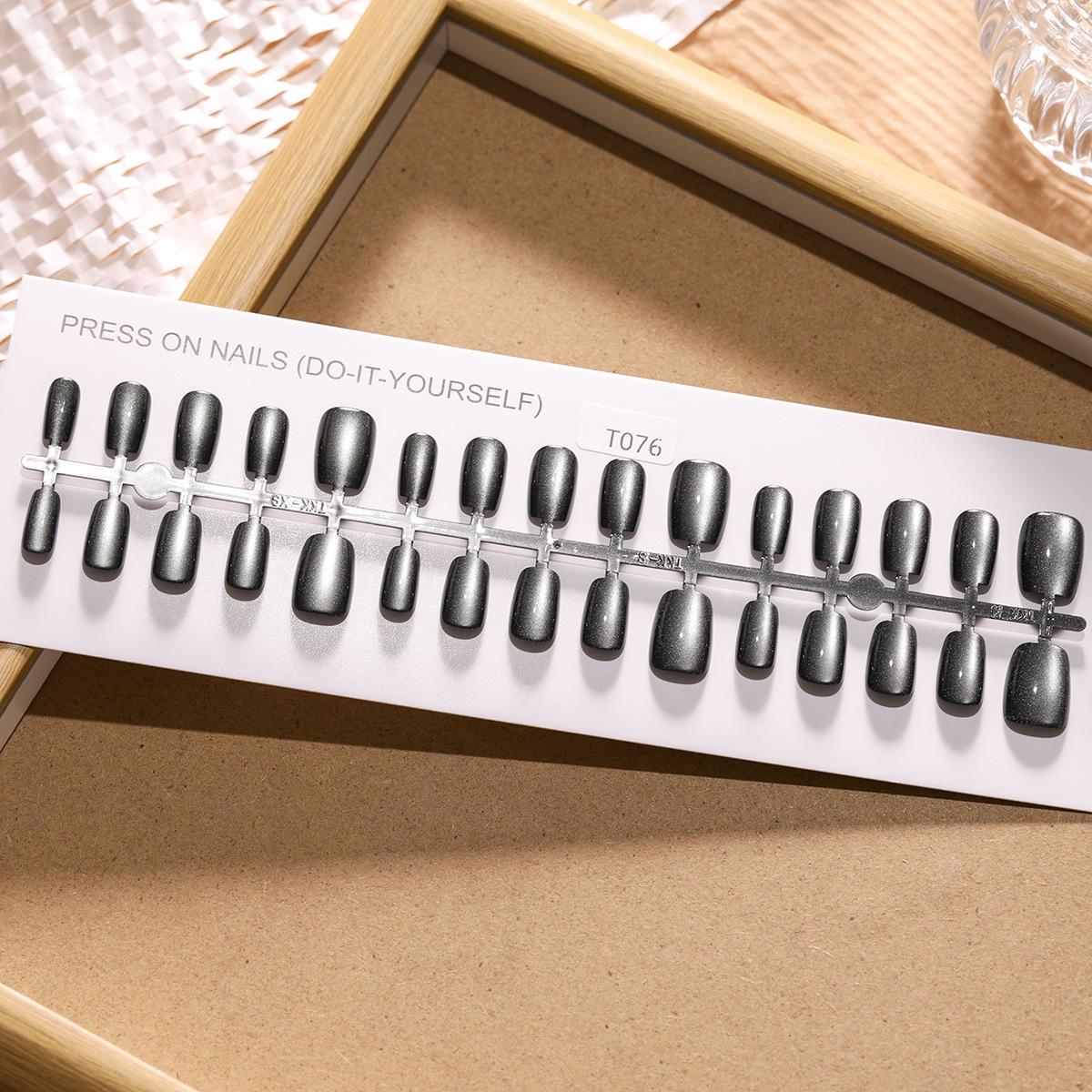 

Набор из 30 накладных ногтей «Лунный белый кошачий глаз», отсортированных по размеру – Простой однотонный дизайн, Коллекция нейл-арта полного размера