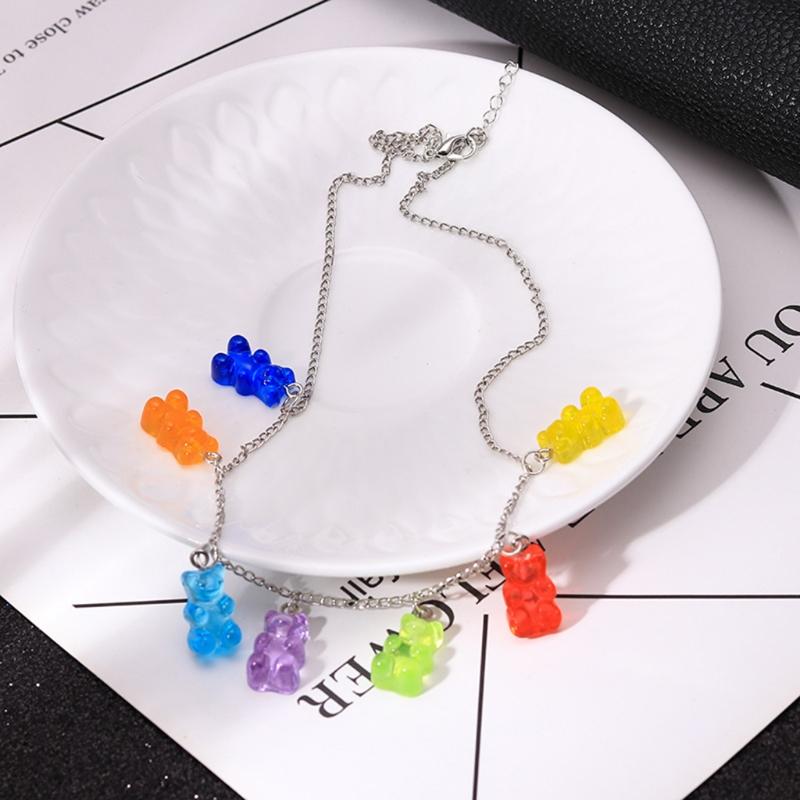 Regenbogen-Süßigkeitenfarbe Bär Halskette Bunter Harz Anhänger Halskette Niedliches Tier Punk Party Schmuck für Damen Mädchen Geschenke