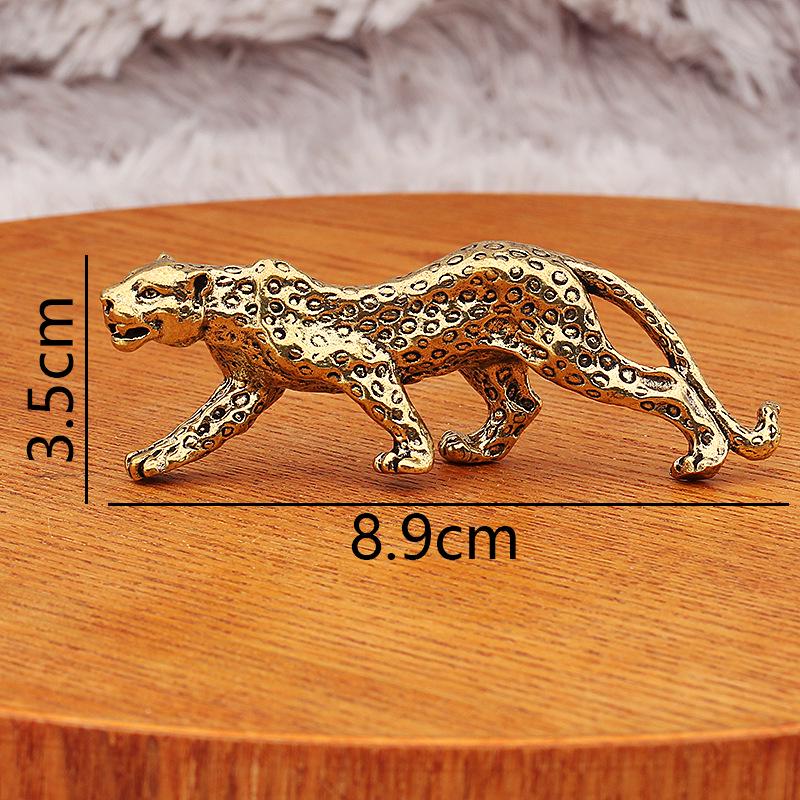 

Ретро Латунная Фигурка Леопарда: Медный декор в античном стиле для офиса или дома