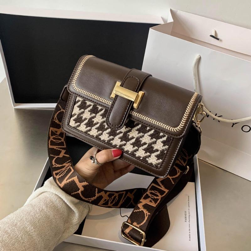 Heutige beliebte kleine Tasche Damen neue High-End-Textur Nische Pendeln breiter Schultergurt einzelne Schulter Umhängetasche