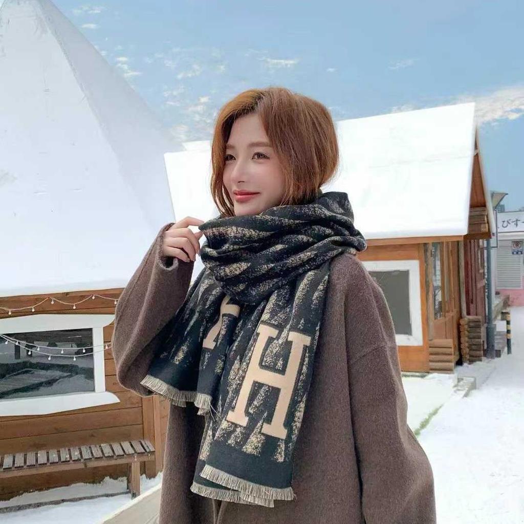 2025 Advanced Korean Cashmere Shawl: Versatile Winter Fashion Scarf with Soft Texture