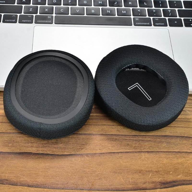 Noise Isolating Ear Pads Ear Cups Covers for Gaming Headset Earmuff Block Out Distractions Improve Sound Experience