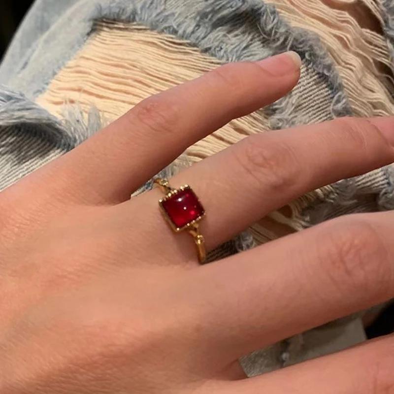 LATS Vintage Gothic Red Crystal Cross Geometry Open Rings for Women Y2k Punk Creative Grunge Jewelry Accessories Gift