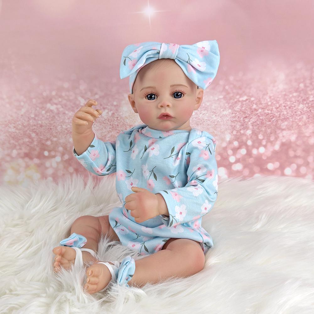 46cm Hand-Painted Reborn Doll with Soft Silicone Body - Realistic Companion Gift for Girls