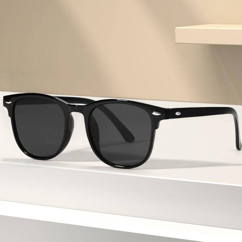 Brand Style Fashionable Vintage Square Sunglasses Women Luxurious Designer Small Sun Eyeglasses for Men Driving Female Shades UV400 Glasses